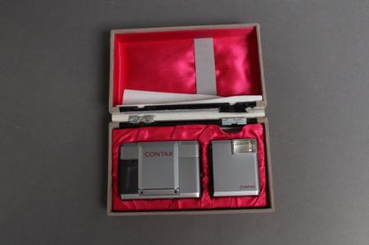 CONTAX
- Camera model T, obj. Carl Zeiss...