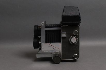 MAMIYA
Camera model C33 Professional with...