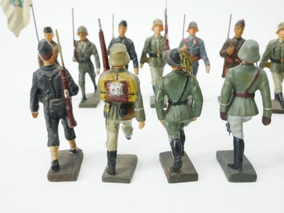 LINEOL (Germany) :
Ensemble de 21 figurines...