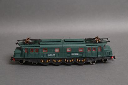 JOUEF (HO)
SNCF electric locomotive 2D2-...
