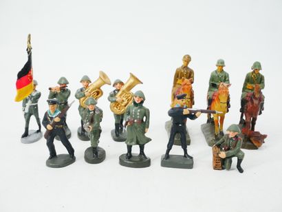 DURO (Austria) and others : 
Set of 12 figures...