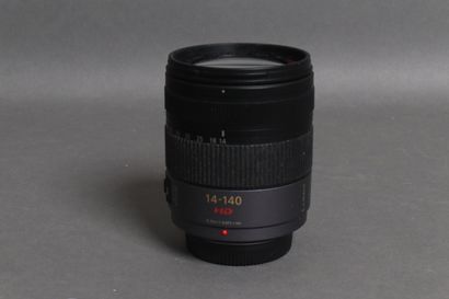 PANASONIC
- Lumix GH2 full HD
- Obj. Lumix...