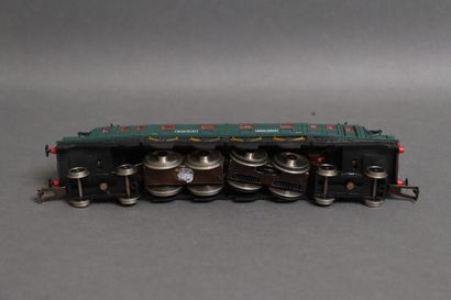JOUEF (HO)
SNCF electric locomotive 2D2-...