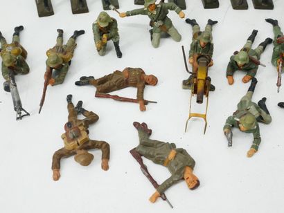 LINEOL (Germany):
Set of 30 figures in painted...