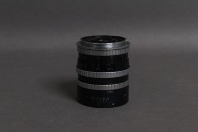 RECTAFLEX
Camera n°29065, obj. Pentacon 3.5/30
One...