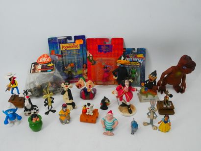 Important lot of statuettes and figurines...