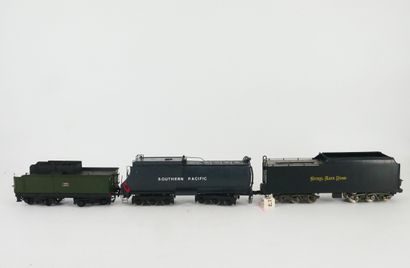 KTM (Japan) 
Lot including: 
- 1 Southern...
