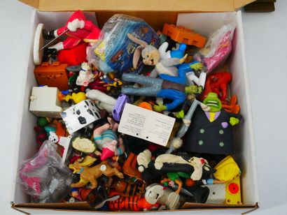 Important lot of statuettes and figurines...