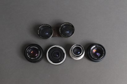 Lot:
- 1 MC Pentacon Prakticar lens 1:1.8...