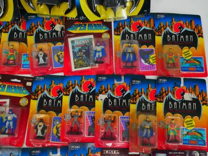 BATMAN, ERTL (USA) 
Lot of 26 painted metal...