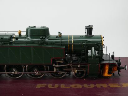 FULGUREX :
PLM 242 AT
Metal locomotive.
Electric...