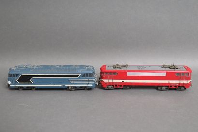 Set of 4 SNCF HO railcars: BB-9281, BB-25110,...