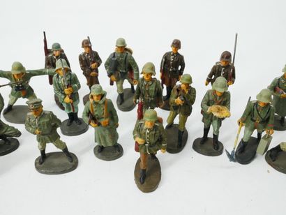 ELASTOLIN (Germany) : 
Set of 26 painted...