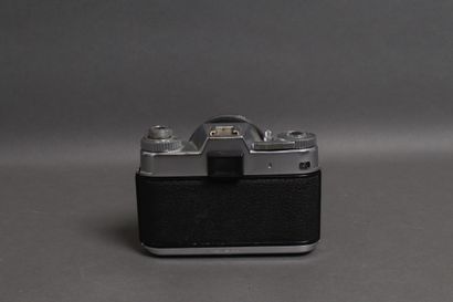 VOIGTLANDER
- Bessamatic model camera, obj....