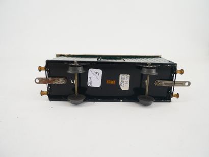 Lot including : 
- 1 JEP Unis France locomotive...
