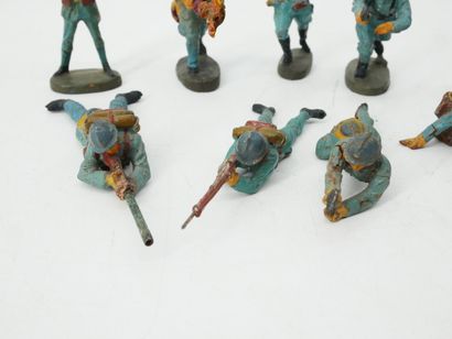 ELASTOLIN (Germany):
Set of 13 painted composition...