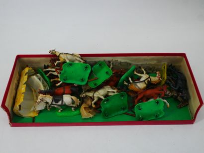 ELASTOLIN and OUGEN: 
Important lot of plastic...