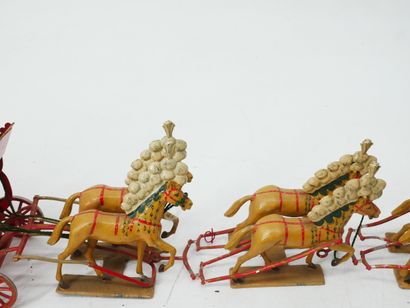 Set of painted lead soldiers, including:
-...