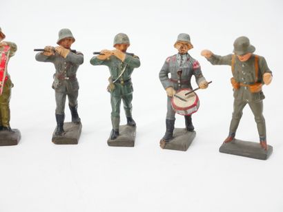 LINEOL (Germany) :
Ensemble de 15 figurines...