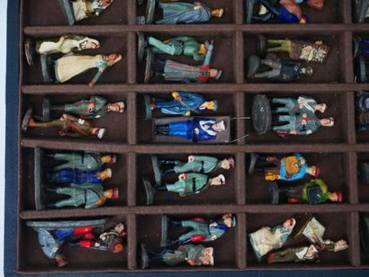 ELASTOLIN (Germany) :
Set of 55 small figures...