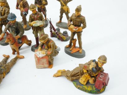 ELASTOLIN (Germany):
Set of 28 painted composition...