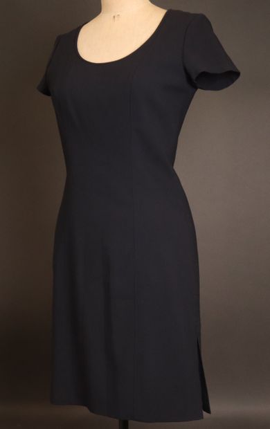 YVES SAINT LAURENT Variation
Trois robes...