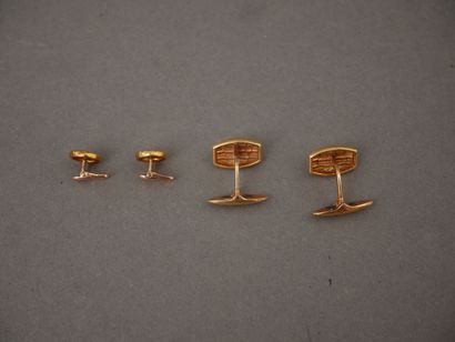 Parure de smoking en or jaune 18k, comprenant...