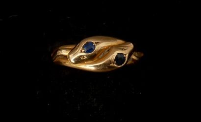 Bague double serpents en or jaune 18k serti...