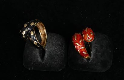 Ensemble de deux bagues serpents en or jaune...