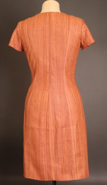 YVES SAINT LAURENT Variation
Trois robes...