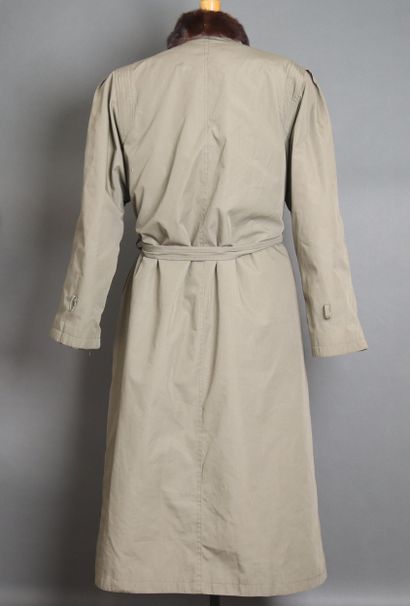 SPRUNG FRERES CREATION
Pelisse en coton kaki...