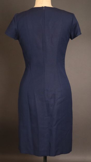 YVES SAINT LAURENT Variation
Trois robes...