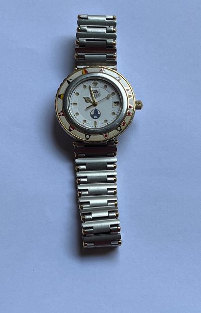 TAG HEUER - REF. 915.813 - ANNEES 90
Montre...