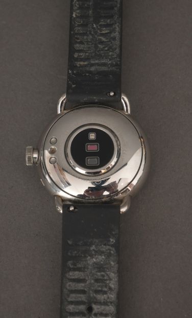 Lot :
- SEIKO
Bracelet-montre en acier modèle...