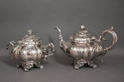 DEBAIN goldsmith
Teapot and four-legged covered...