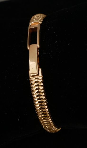 Bracelet montre de dame en or jaune 18k,...
