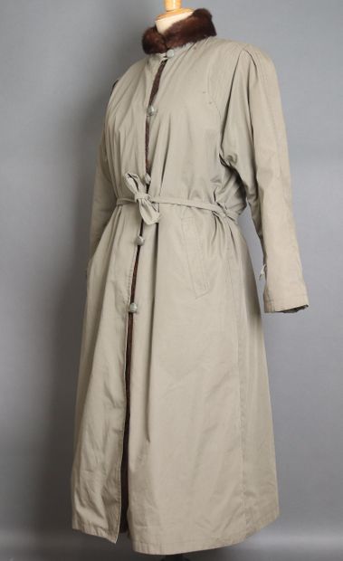 SPRUNG FRERES CREATION
Pelisse en coton kaki...