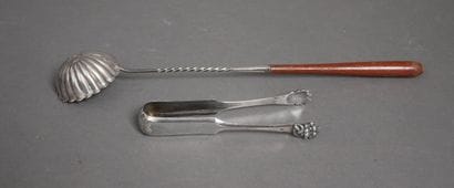 Lot in 950°/°° silver:
- Punch spoon 950°/°°,...