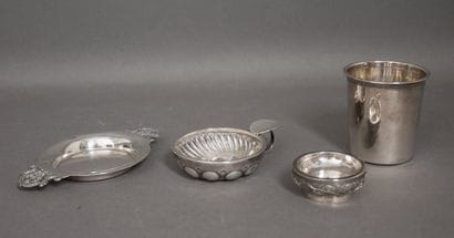 Lot in silver 950°/°°: 
- Bowl with two handles,...