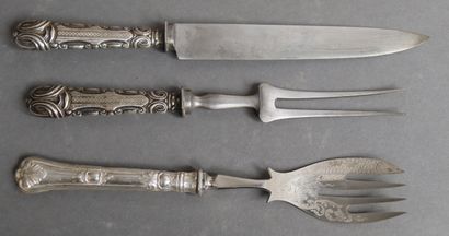 Lot: 
- Cutlery, handles in silver-coated...