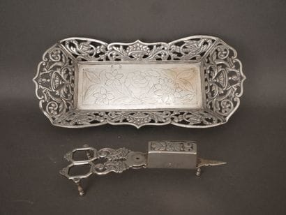 Pair of silver mouchettes 950°/°° and their...