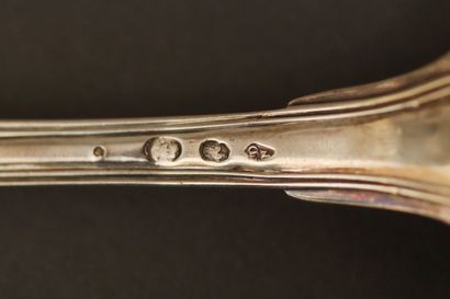 Twelve table settings in 950°/°° silver with...