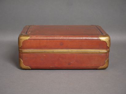 SORMANI
Leather and brass travel toilet case
H:...
