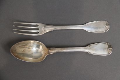 Twelve table settings in 950°/°° silver with...