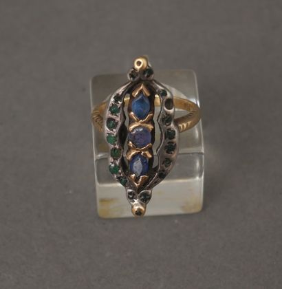 Bague marquise en or jaune 18k et argent,...