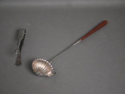 Lot in 950°/°° silver:
- Punch spoon 950°/°°,...