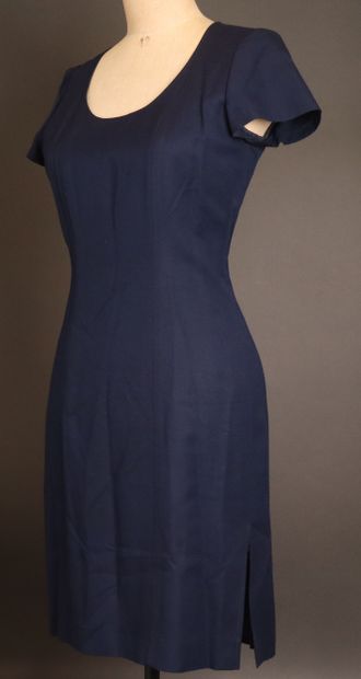 YVES SAINT LAURENT Variation
Trois robes...