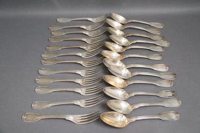 Twelve table settings in 950°/°° silver with...