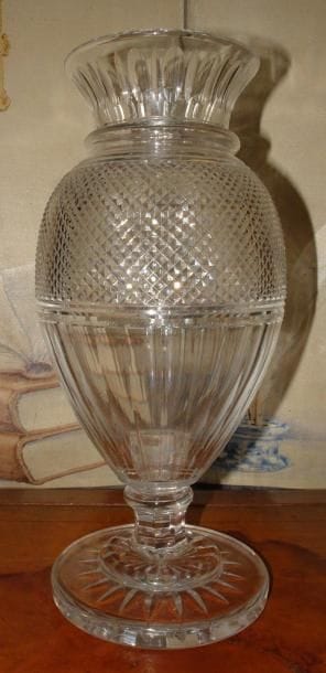 BACCARAT
VASE de forme balustre en cristal...