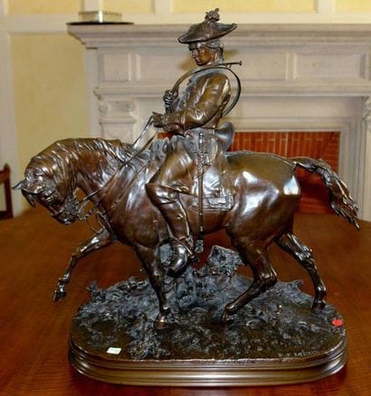 Pierre-Jules MENE
Veneur Louis XV à cheval...